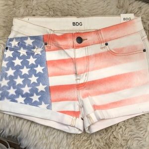 BNWT Urban Outfitters BDG American flag shorts